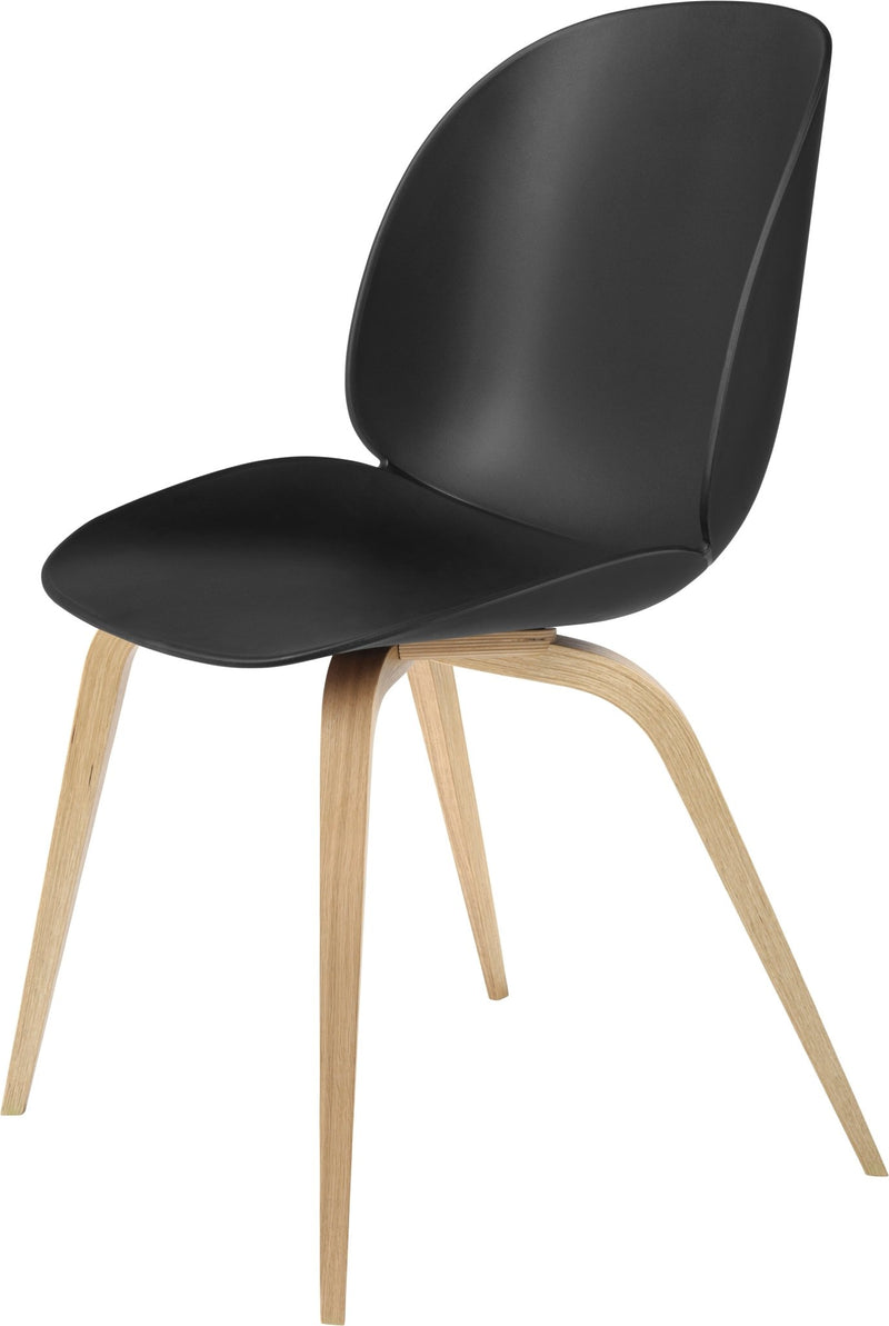 Beetle Dining Chair - Oak Base - Gubi - Chairs - Alabaster White - HORNE