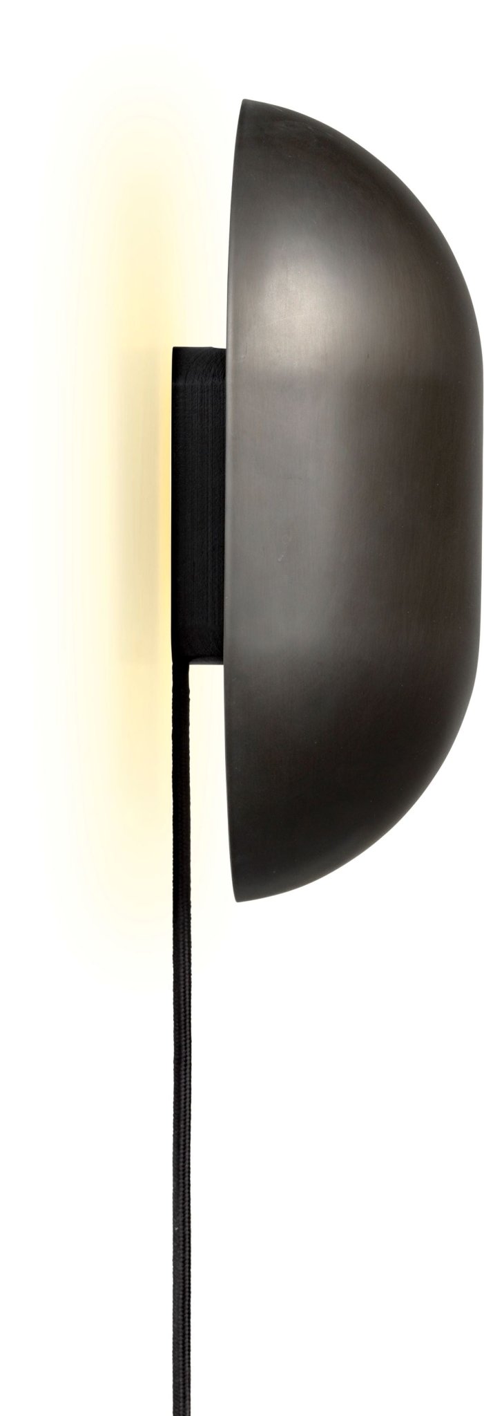 Howard Wall Lamp - Gubi - Wall Sconces - HORNE