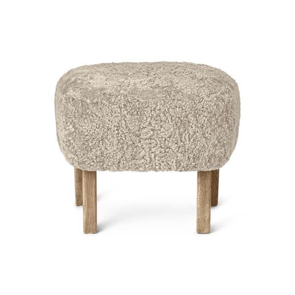 Ingeborg Footstool - Sheepskin - Audo Copenhagen - Stools + Benches + Ottomans - Moonlight - Natural Oak - HORNE