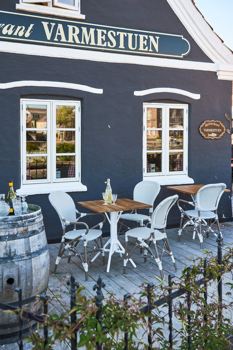 Isabell Arm Chair AluRattan - Sika Design - Outdoor Furniture - White / Cappuccino Dots - White - HORNE