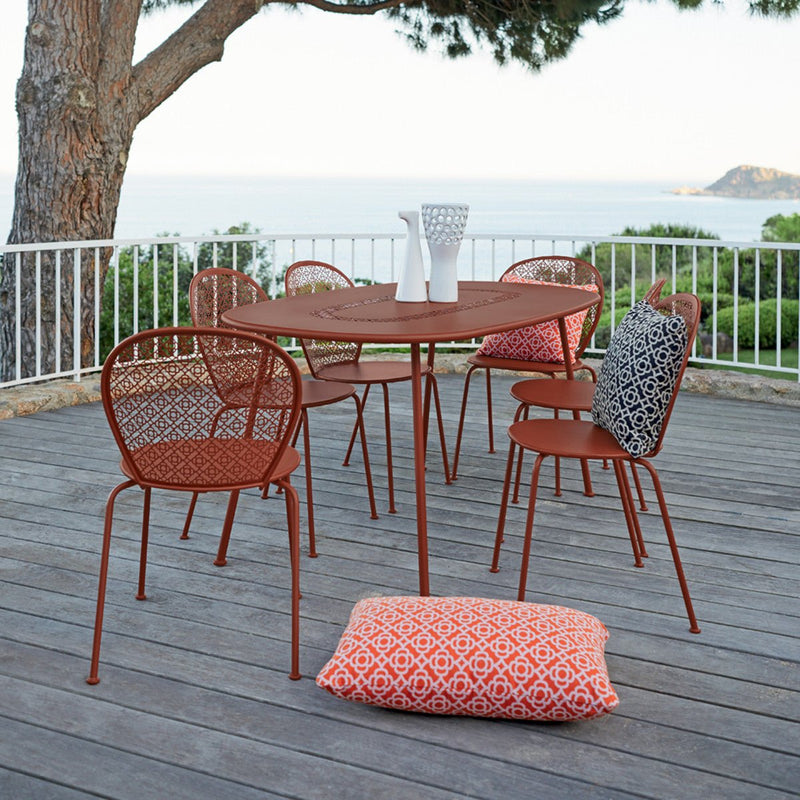 Lorette Oval Table 63