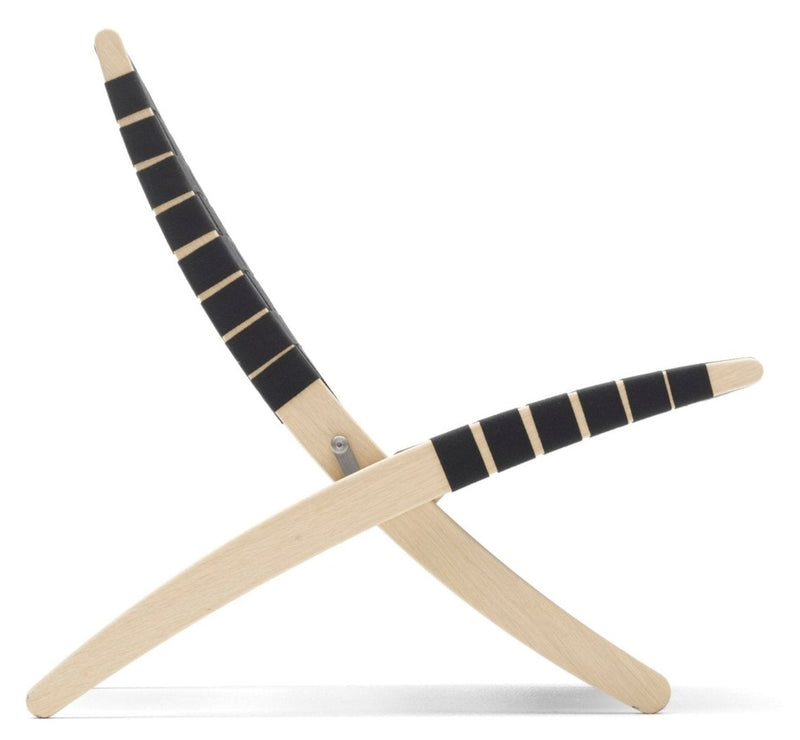 MG501 Cuba Chair - Cotton Webbing - Carl Hansen & Son - Chairs - Soaped Oak/Natural Webbing - HORNE