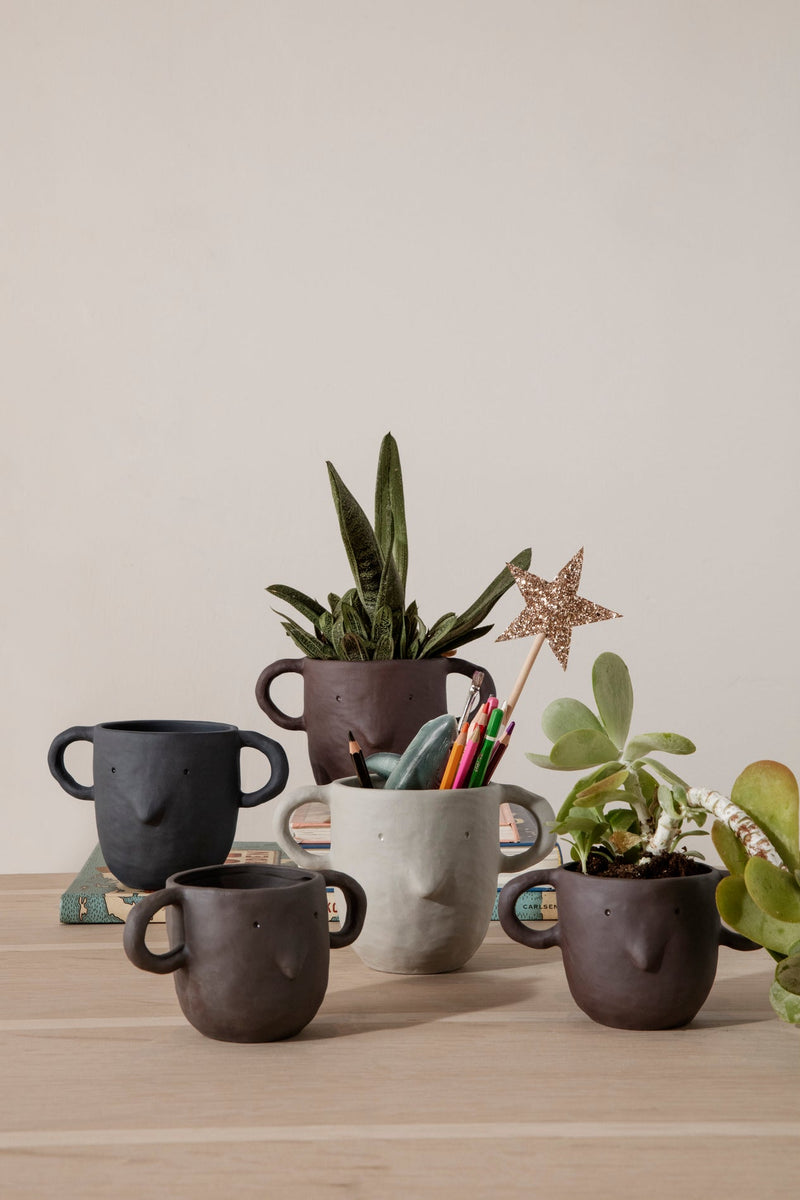 Mus Plant Pot - Ferm Living - Pots & Planters - Dark Grey - Large - HORNE