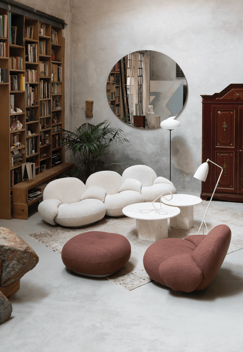 Pacha 3 - Seater Sofa w/ Armrests Incl. Middle Armrest - Gubi - Sofas - Black Matte - Gabriel Tempt - 60152 - HORNE