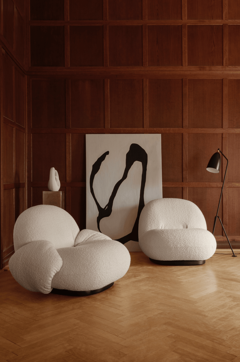 Pacha Lounge Chair w/ Armrests - Gubi - Chairs - Matte Black - No Thanks - Gabriel Tempt - 60152 - HORNE