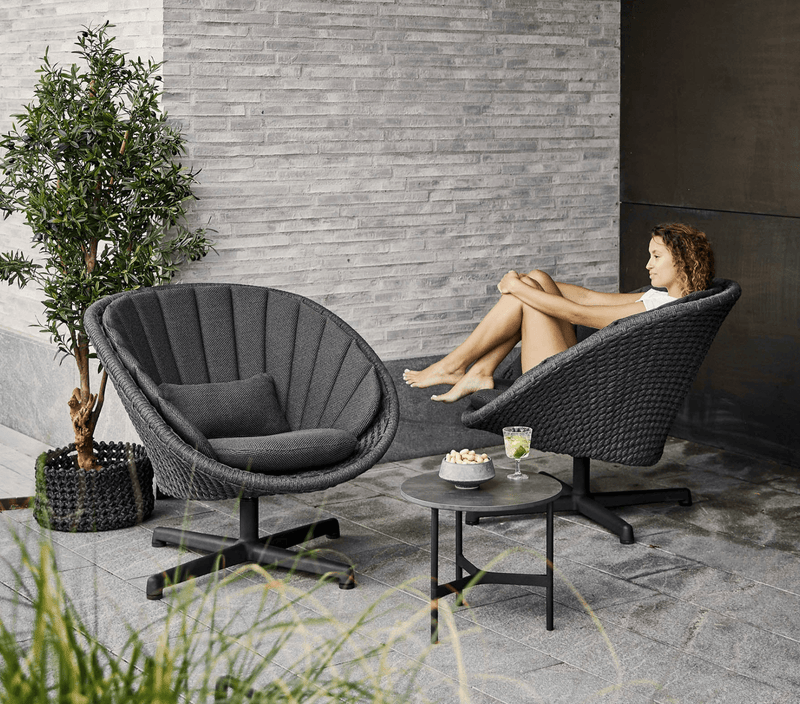 Peacock Lounge Chair w/ Swivel Base - Cane Line - Outdoor Furniture - Dark Grey Focus - HORNE