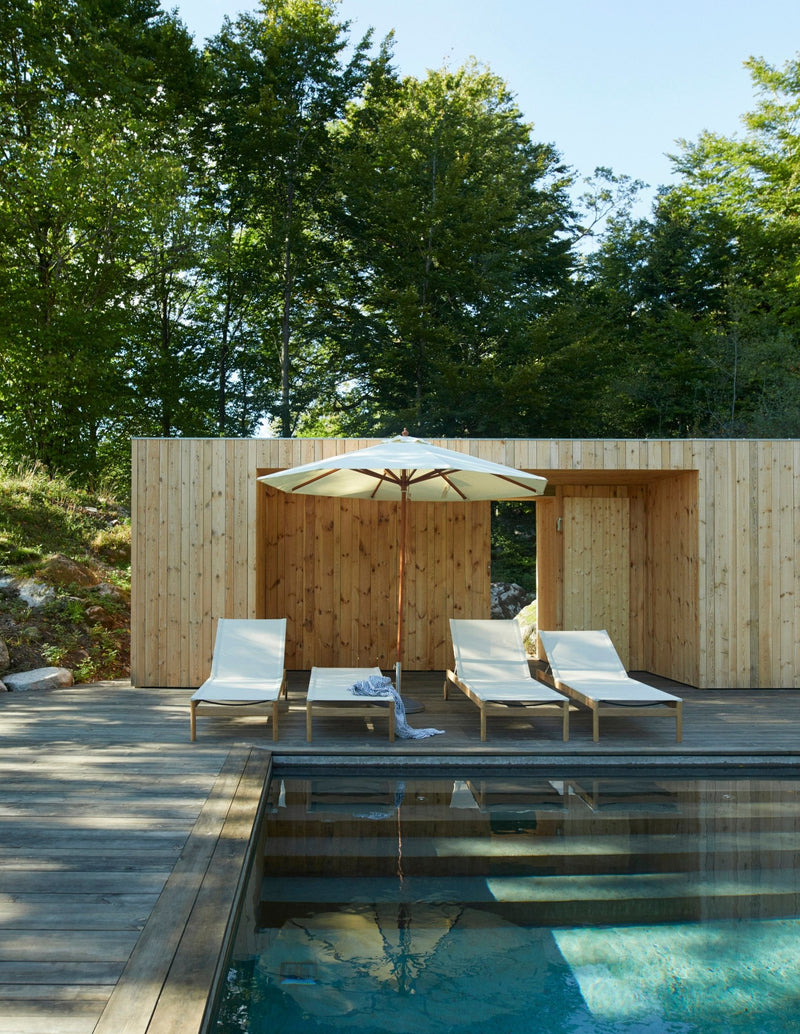 Pelagus Sunbed - Skagerak by Fritz Hansen - Outdoor Furniture - Add Right Armrest - Add Cushion - HORNE