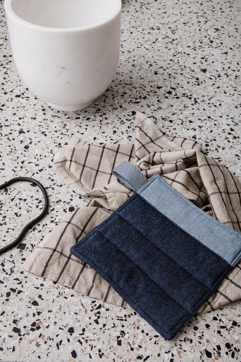 Pond Metal Kitchen Trivets