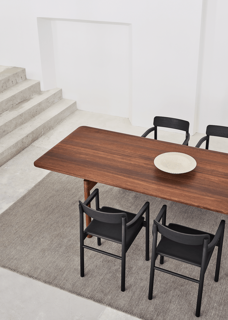 Post Chair - Upholstered Black Lacquered Oak - Fredericia - Chairs - HORNE