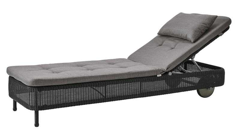Presley Sunbed - Cane Line - Outdoor Furniture - Taupe - Grey Natté w/QuickDry & Airflow system - HORNE