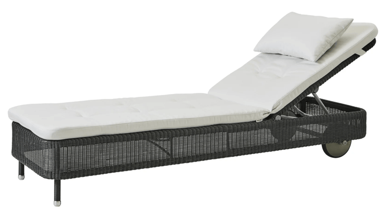 Presley Sunbed - Cane Line - Outdoor Furniture - Taupe - Grey Natté w/QuickDry & Airflow system - HORNE