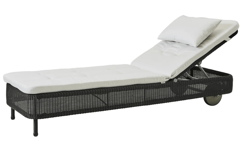 Presley Sunbed - Cane Line - Outdoor Furniture - Taupe - Grey Natté w/QuickDry & Airflow system - HORNE