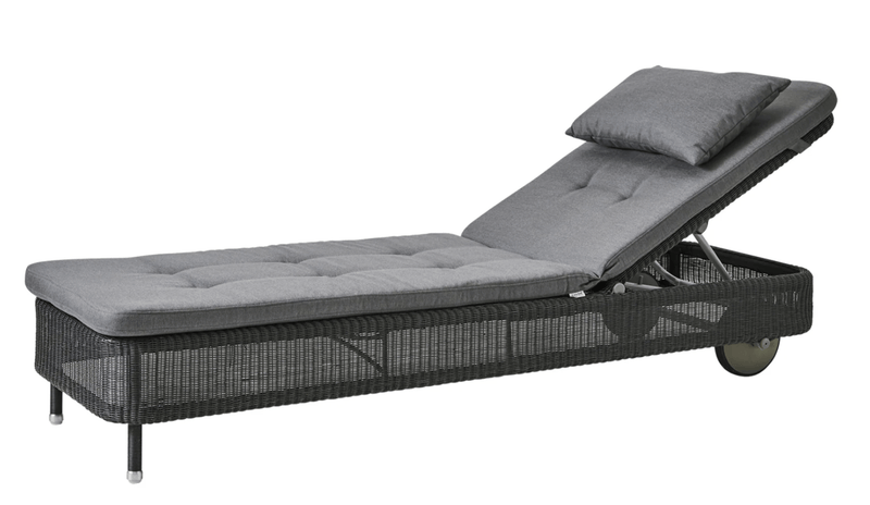 Presley Sunbed - Cane Line - Outdoor Furniture - Taupe - Grey Natté w/QuickDry & Airflow system - HORNE