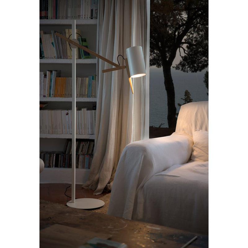 Scantling Floor Lamp