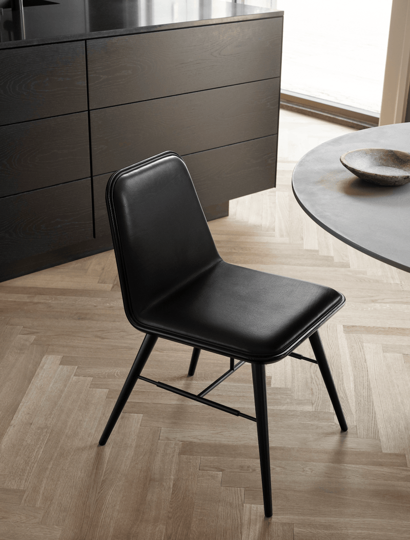 Spine Wood Base Chair - Black Lacquered Oak - Fredericia - Chairs - Harald 182 - HORNE