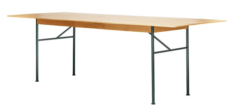 Supper Table - Small - Fogia - Tables - Lacquered Oak - Black - HORNE