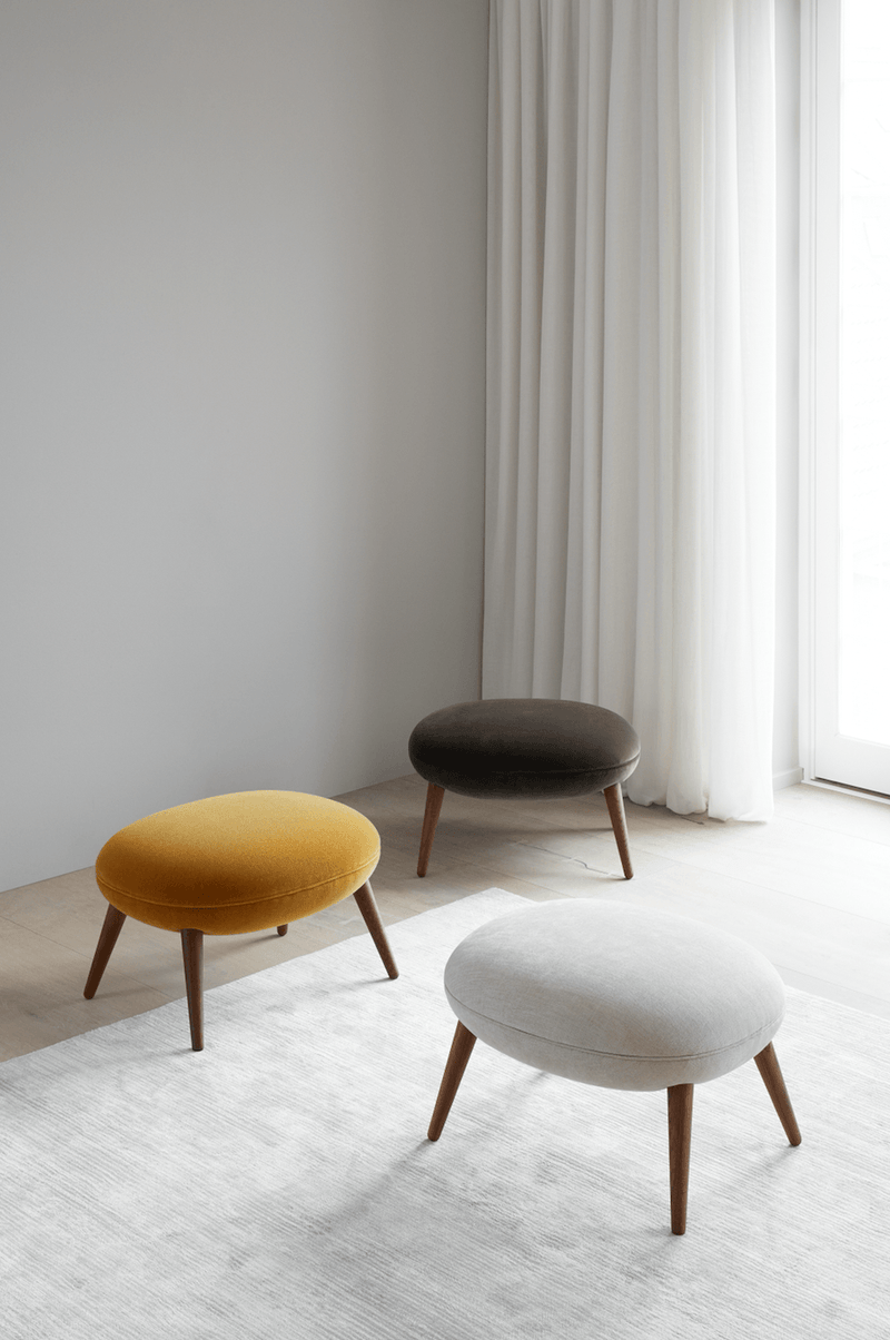 Swoon Ottoman - Oiled Oak - Fredericia - Stools + Benches + Ottomans - HORNE