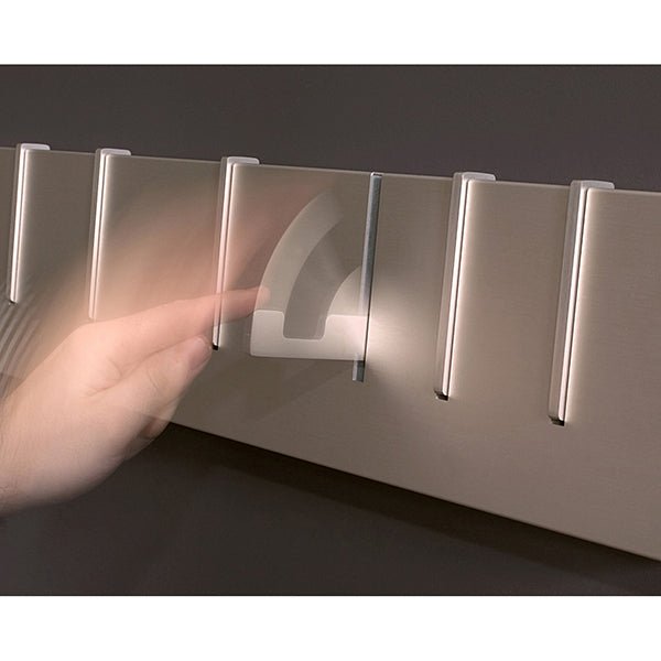 Symbol Coat Rack - MonochromeDesu Design