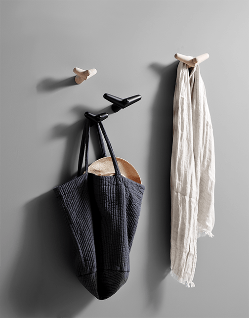 Töjbox Modern Oak Wood Coat Hook