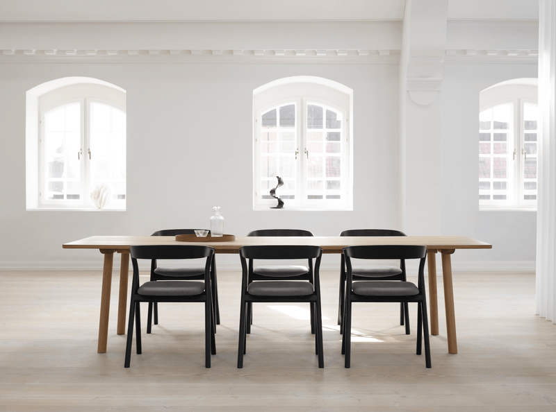 Taro Dining Table - Model 6106 - Fredericia - Tables - Oiled Oak - HORNE