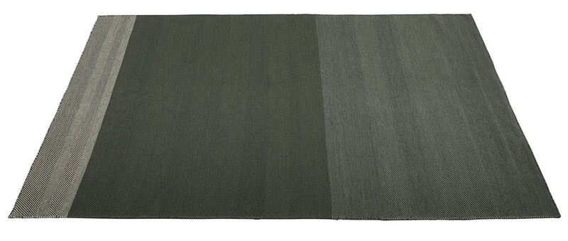 Varjo Rug - Muuto - Rugs - Small - Blue - HORNE