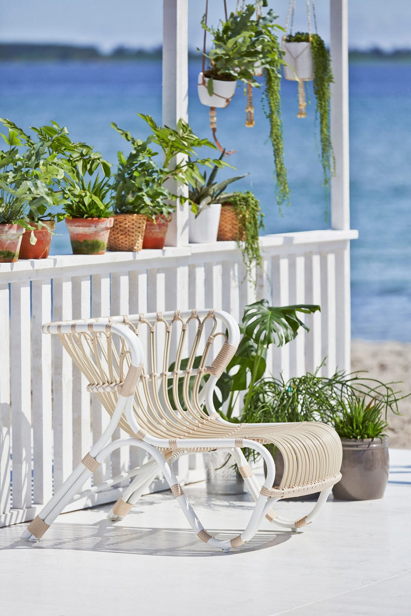 Viggo Boesen Fox Chair - Exterior - Sika Design - Outdoor Furniture - Dove White - HORNE