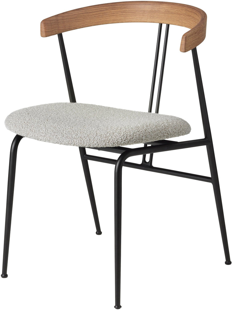 Violin Dining Chair - Seat Upholstered - Gubi - Chairs - Oiled Oak - Gabriel Tempt 61168 - HORNE