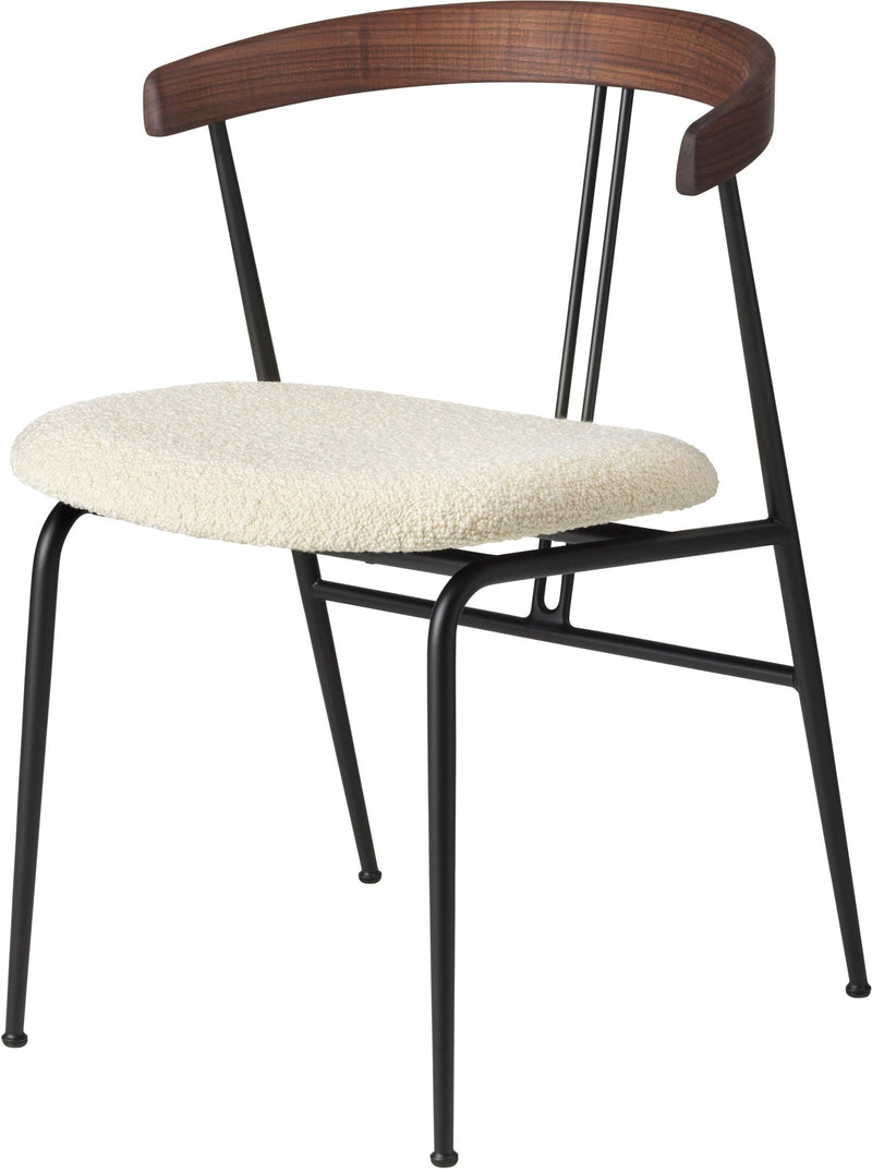 Violin Dining Chair - Seat Upholstered - Gubi - Chairs - Oiled Oak - Gabriel Tempt 61168 - HORNE