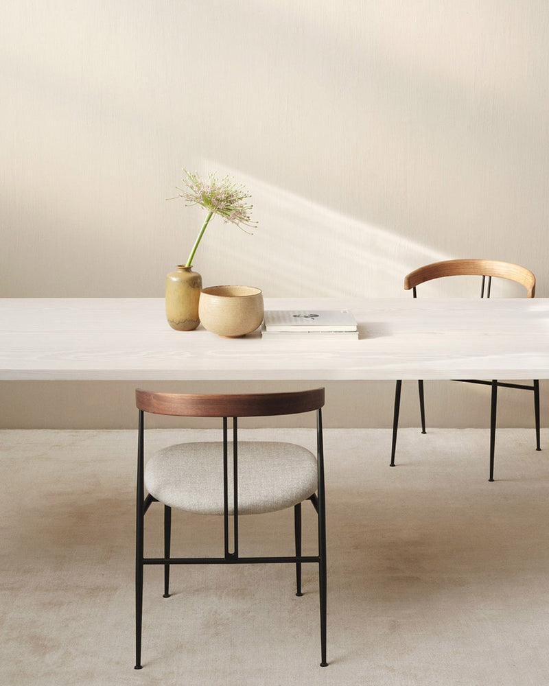 Violin Dining Chair - Seat Upholstered - Gubi - Chairs - Oiled Oak - Gabriel Tempt 61168 - HORNE