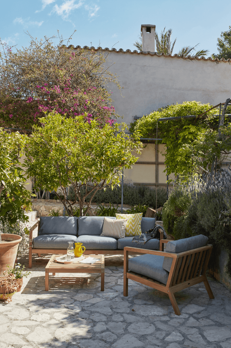 Virkelyst Sofa - Skagerak by Fritz Hansen - Outdoor Furniture - Teak / Ash - HORNE