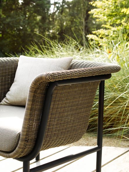 Wicked Lounge Chair - Vincent Sheppard - Outdoor Furniture - Natural - HORNE